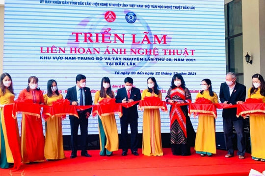 Triển lãm ảnh nghệ thuật khu vực Nam Trung Bộ và Tây Nguyên lần thứ 26