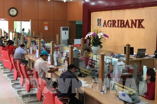 16 ngân hàng đã giảm lãi 18.095 tỷ đồng