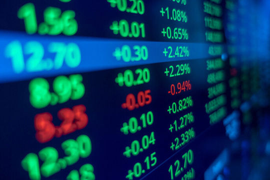 Phạt tiền đến 200 triệu đồng đối với hành vi báo cáo có nội dung sai lệch hoặc sai sự thật