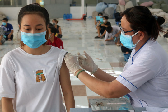 Đảm bảo số lượng vaccine đủ tiêm cho các lứa tuổi theo tiến độ