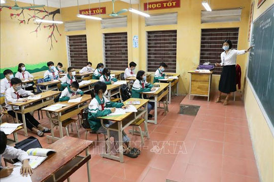 Hướng dẫn học sinh đi học trực tiếp sau Tết Nguyên đán sớm nhất có thể Hướng dẫn học sinh đi học trực tiếp sau Tết Nguyên đán sớm nhất có thể