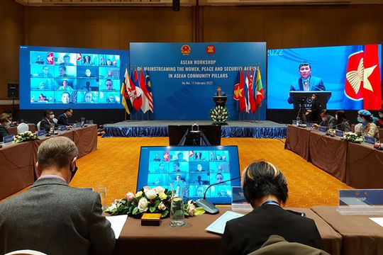 Lồng ghép chương trình nghị sự về phụ nữ, hòa bình và an ninh vào các trụ cột Cộng đồng ASEAN Lồng ghép chương trình nghị sự về phụ nữ, hòa bình và an ninh vào các trụ cột Cộng đồng ASEAN