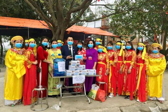 Không chủ quan, lơ là trong công tác phòng, chống dịch bệnh tại lễ hội Không chủ quan, lơ là trong công tác phòng, chống dịch bệnh tại lễ hội