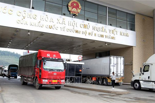 Cửa khẩu quốc tế số II Kim Thành (Lào Cai) tạm ngừng xuất khẩu hàng hoá