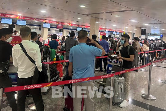 Dỡ bỏ toàn bộ các hạn chế về việc vận chuyển hành khách bằng đường hàng không