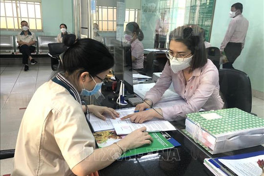 Giải ngân gần 4.000 tỷ đồng để trả lương ngừng việc, phục hồi sản xuất