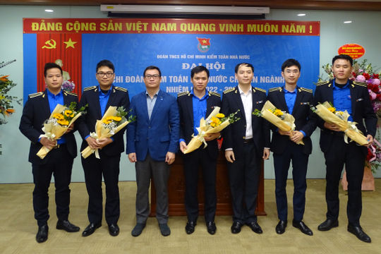 100% chi đoàn trực thuộc Đoàn Thanh niên KTNN tổ chức thành công Đại hội 100% chi đoàn trực thuộc Đoàn Thanh niên KTNN tổ chức thành công Đại hội