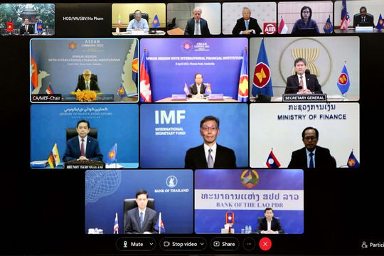 Giảm dần các biện pháp kích thích kinh tế, tăng đầu tư cho sức khỏe, chuyển đổi số