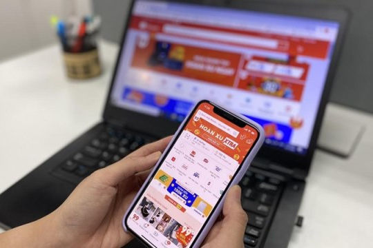 Sàn thương mại điện tử có nên nộp thuế thay cho người bán?