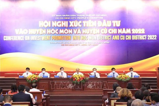 Phát triển huyện Hóc Môn và Củ Chi để mở rộng không gian phát triển của TP. Hồ Chí Minh Phát triển huyện Hóc Môn và Củ Chi để mở rộng không gian phát triển của TP. Hồ Chí Minh