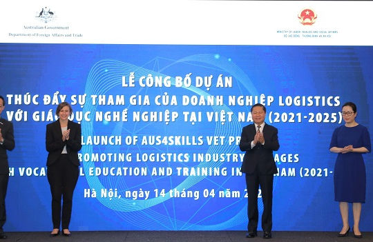 Australia hỗ trợ hoạt động giáo dục nghề nghiệp của Việt Nam Australia hỗ trợ hoạt động giáo dục nghề nghiệp của Việt Nam