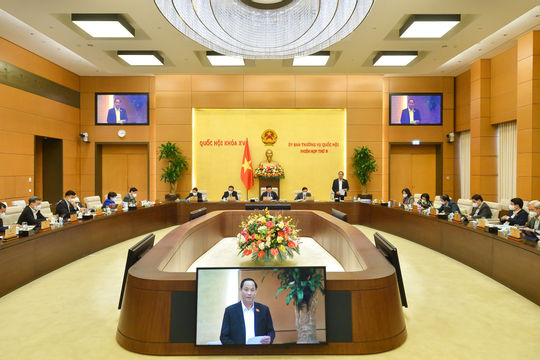 Phản ánh toàn diện, tập trung những vấn đề trọng tâm, trọng điểm trong giám sát việc thực hành tiết kiệm, chống lãng phí