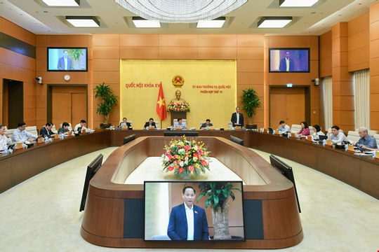 Sớm xem xét, quyết định việc tăng lương tối thiểu vùng