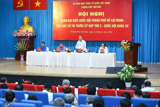 Chủ tịch nước Nguyễn Xuân Phúc tiếp xúc cử tri TP. Hồ Chí Minh