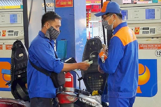 Quỹ Bình ổn giá xăng dầu âm gần 170 tỷ đồng