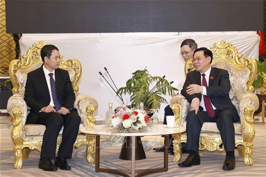 Chủ tịch Quốc hội Vương Đình Huệ tiếp Chủ tịch Kiểm toán nhà nước Lào