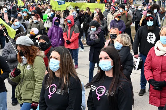 Canada: Hướng tới nâng cao bình đẳng giới trong các tổ chức công