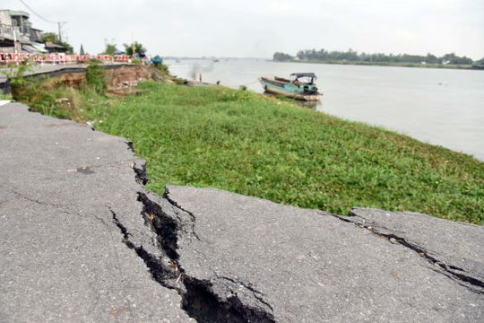 Phát triển kinh tế - xã hội gắn với bảo vệ môi trường một cách bền vững