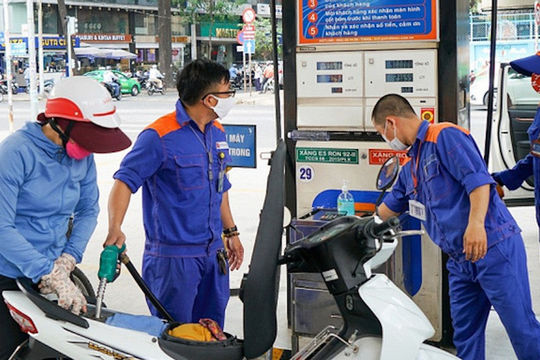 Các nước giảm thuế tiêu thụ đặc biệt, thuế giá trị gia tăng với xăng dầu ra sao?