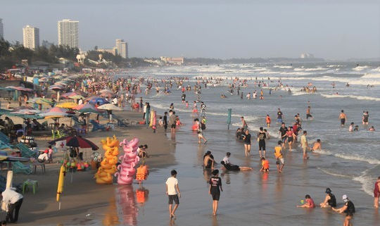 Du lịch nội địa tăng trưởng ngoạn mục, hướng tới phục hồi mạnh mẽ