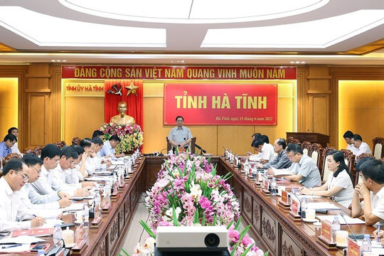Hà Tĩnh phát triển kinh tế - xã hội nhanh và bền vững với 3 trụ cột