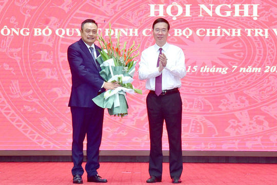 Bộ Chính trị phân công đồng chí Trần Sỹ Thanh làm Phó Bí thư Thành ủy Hà Nội