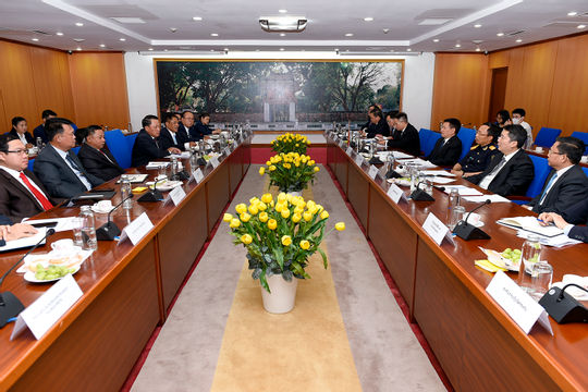 Việt Nam sẵn sàng hỗ trợ Lào về quản lý tài chính công