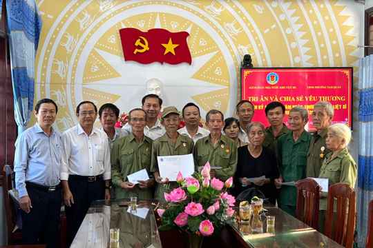 Chi hội Cựu chiến binh Kiểm toán nhà nước khu vực III tri ân các thương binh, liệt sĩ