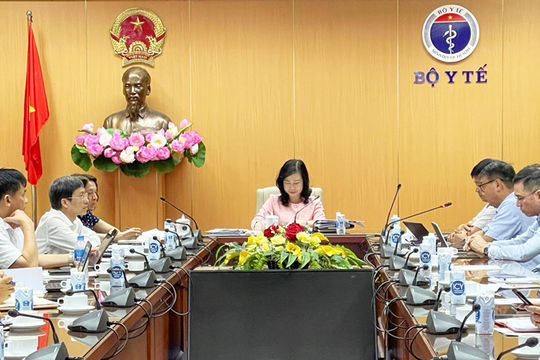 Quyền Bộ trưởng Bộ Y tế: Nguy cơ ''dịch chồng dịch'' là hiện hữu
