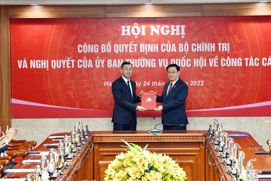 Trao quyết định chỉ định Bí thư Ban Cán sự Đảng, Phó Tổng Kiểm toán nhà nước phụ trách