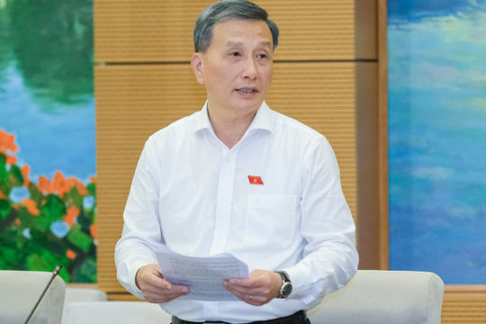 Tránh tình trạng thâu tóm, độc quyền về tần số