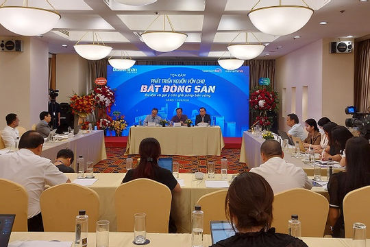 Giải “bài toán” vốn để thúc đẩy thị trường bất động sản phục hồi