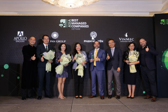 Deloitte vinh danh 4 doanh nghiệp quản trị tốt, VACPA và ACCA tiếp tục hợp tác