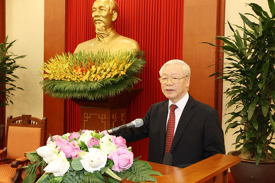 Làm tốt hơn nữa công tác giáo dục, tuyên truyền để tạo ra nhiều phong trào nhân đạo, từ thiện