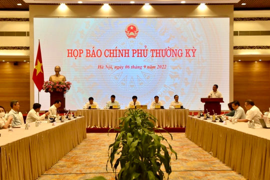 Đẩy mạnh giải ngân vốn đầu tư công và các chương trình phục hồi, phát triển kinh tế - xã hội