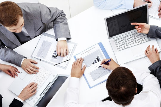 Kiểm toán báo cáo tài chính: Đặt môi trường làm trọng tâm