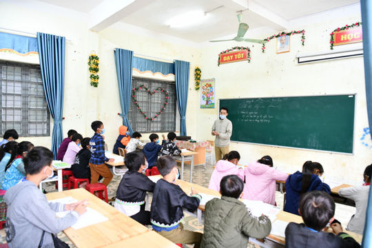 Tăng cường thanh tra, kiểm tra hoạt động dạy thêm, học thêm; thu chi đầu năm học