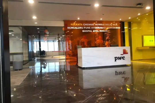 Vương quốc Anh đối mặt áp lực lạm phát