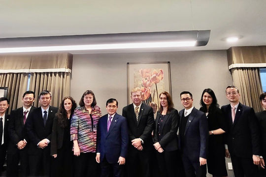 Đoàn lãnh đạo cấp cao Kiểm toán nhà nước Việt Nam thăm và làm việc tại Canada