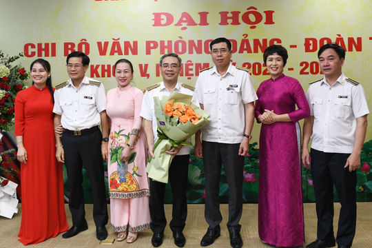 Tham mưu thực hiện thắng lợi Nghị quyết Đại hội Đảng bộ Kiểm toán nhà nước lần thứ VII Tham mưu thực hiện thắng lợi Nghị quyết Đại hội Đảng bộ Kiểm toán nhà nước lần thứ VII