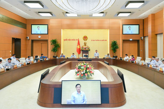 Ủy ban Thường vụ Quốc hội thông qua 2 Dự thảo Nghị quyết về phân loại đô thị và đơn vị hành chính Ủy ban Thường vụ Quốc hội thông qua 2 Dự thảo Nghị quyết về phân loại đô thị và đơn vị hành chính