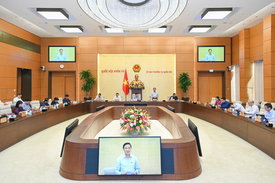 Chủ tịch Quốc hội: Giám sát có trọng tâm, trọng điểm, rõ trách nhiệm giải trình Chủ tịch Quốc hội: Giám sát có trọng tâm, trọng điểm, rõ trách nhiệm giải trình