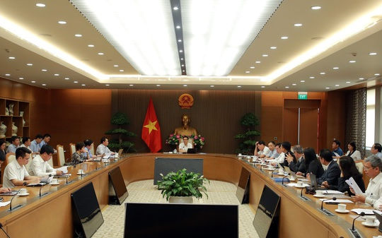 Tổ chức họp định kỳ với doanh nghiệp dược để xử lý ngay các phát sinh Tổ chức họp định kỳ với doanh nghiệp dược để xử lý ngay các phát sinh