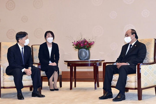 Chủ tịch nước Nguyễn Xuân Phúc hội kiến Nhà vua Nhật Bản