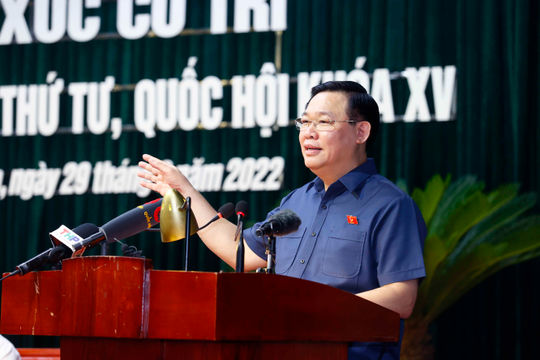 Chủ tịch Quốc hội Vương Đình Huệ tiếp xúc cử tri tại Thành phố Hải Phòng Chủ tịch Quốc hội Vương Đình Huệ tiếp xúc cử tri tại Thành phố Hải Phòng