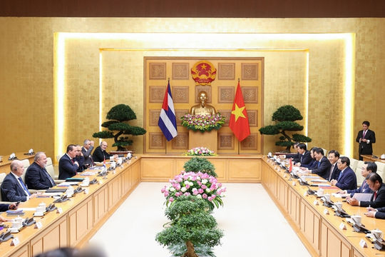 Việt Nam - Cuba sẽ tiếp tục duy trì đối thoại, nâng cao hiệu quả hợp tác song phương