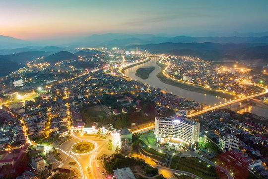Lào Cai chủ động, tích cực xây dựng và phát triển kinh tế nhanh, bền vững