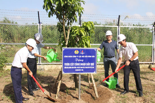 Tổng kết phong trào thi đua liên kết trên công trường Nhà máy nhiệt điện Sông Hậu 1