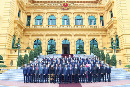 Chủ tịch nước Nguyễn Xuân Phúc tiếp đoàn đại biểu Khối Doanh nghiệp Trung ương Chủ tịch nước Nguyễn Xuân Phúc tiếp đoàn đại biểu Khối Doanh nghiệp Trung ương