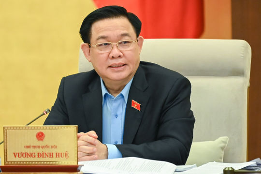 Trình Quốc hội xem xét cho phép Thành phố Hồ Chí Minh kéo dài thời gian thực hiện Nghị quyết 54/2017/QH14